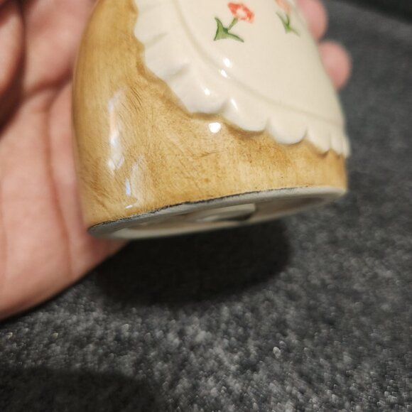 Farmer & Wife Salt & Pepper Shakers with Farmer Coffee Mug OTAGIRI Hand Crafted - Picture 7 of 16